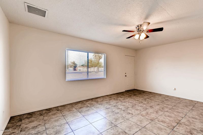 7625 W Sheila Ln, Phoenix, AZ 85033