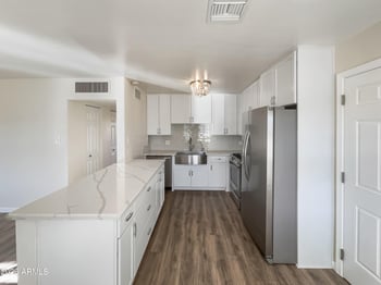 7626 Catalina Dr, Scottsdale, AZ 85251