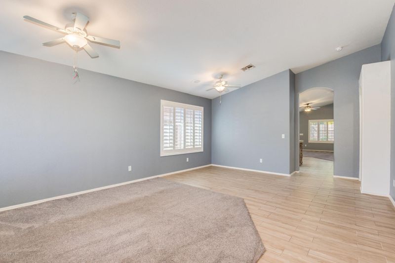 7626 W Foothill Dr, Peoria, AZ 85383