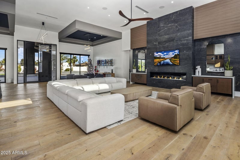 7627 Sunnyside Dr, Scottsdale, AZ 85260