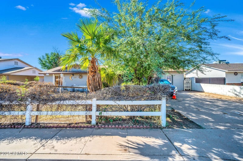 7629 Osborn Rd, Phoenix, AZ 85033