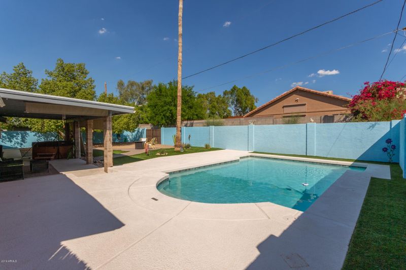7629 S 40th St, Phoenix, AZ 85042