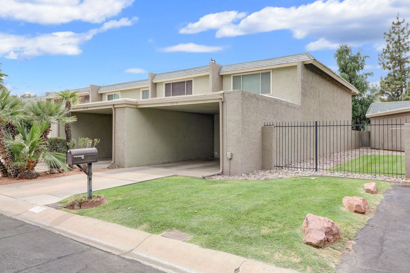 7630 N 19th Dr, Phoenix, AZ 85021