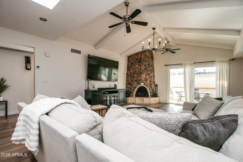 7631 E Medlock Dr, Scottsdale, AZ 85250