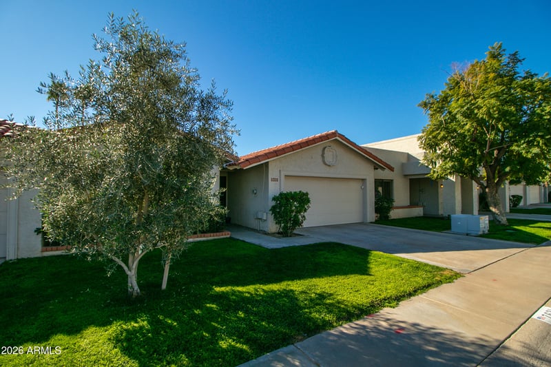 7631 Medlock Dr, Scottsdale, AZ 85250