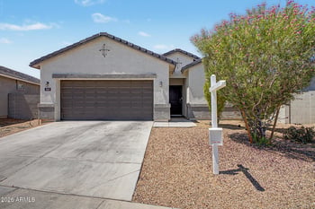 7631 W Miami St, Phoenix, AZ 85043
