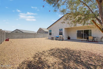 7631 W Miami St, Phoenix, AZ 85043
