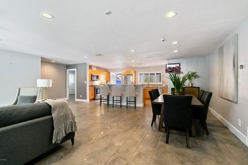 7632 N 22nd Pl, Phoenix, AZ 85020