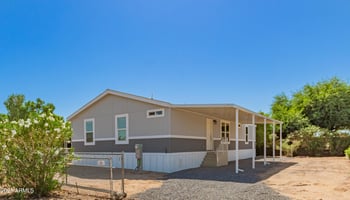7633 Harmony Ave, Mesa, AZ 85209