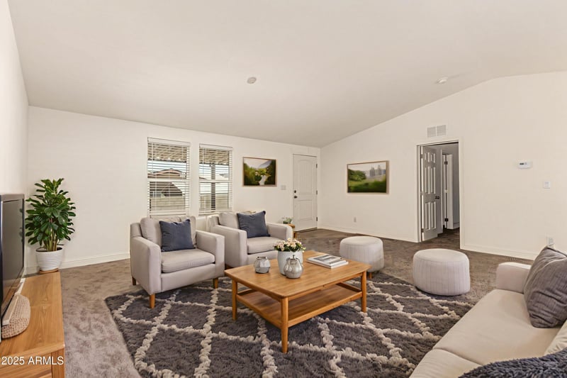 7633 Harmony Ave, Mesa, AZ 85209