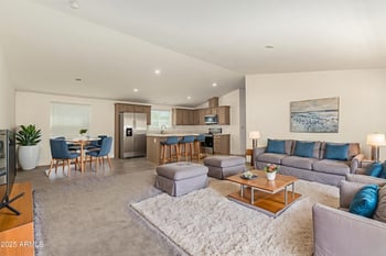 7633 Harmony Ave, Mesa, AZ 85209