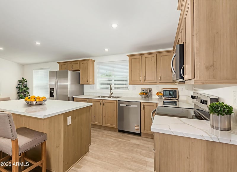 7633 Harmony Ave, Mesa, AZ 85209