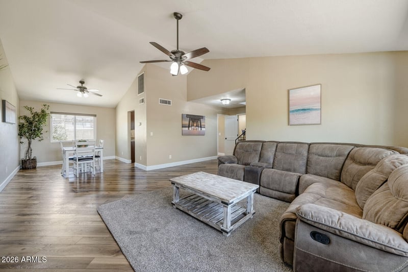 7633 Pershing Ave, Peoria, AZ 85381