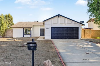 7633 W Wolf St, Phoenix, AZ 85033