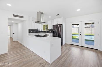 7634 E 3rd St, Scottsdale, AZ 85251