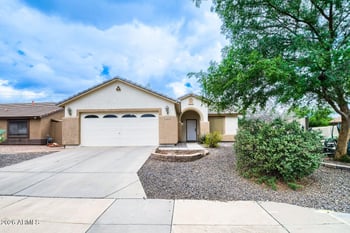7634 Dover St, Mesa, AZ 85207