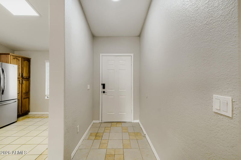 7634 Dover St, Mesa, AZ 85207