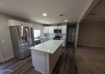 7635 76th Ln, Glendale, AZ 85303