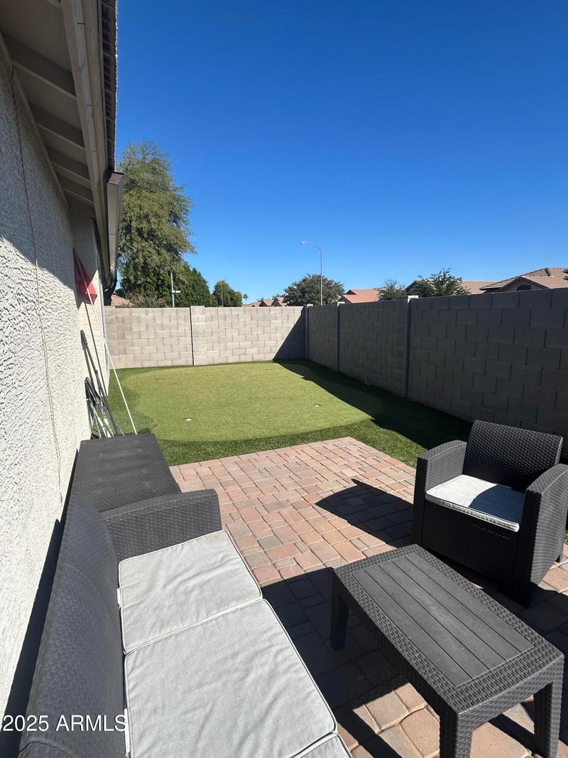 7635 Angels Ln, Peoria, AZ 85383