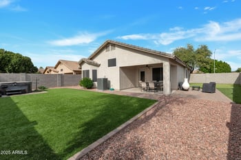 7635 Angels Ln, Peoria, AZ 85383