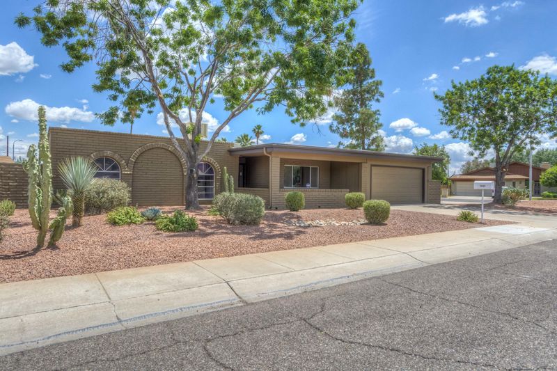 7635 N 46th Ave, Glendale, AZ 85301