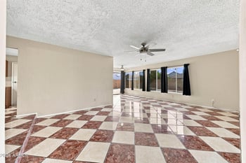 7635 W College Dr, Phoenix, AZ 85033