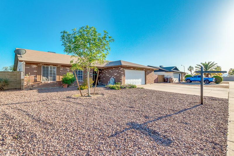7635 W Hope Dr, Peoria, AZ 85345