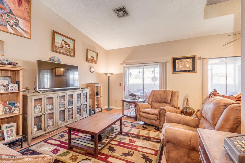 7635 W Hope Dr, Peoria, AZ 85345