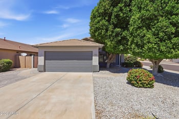 7636 Angels Ln, Peoria, AZ 85383