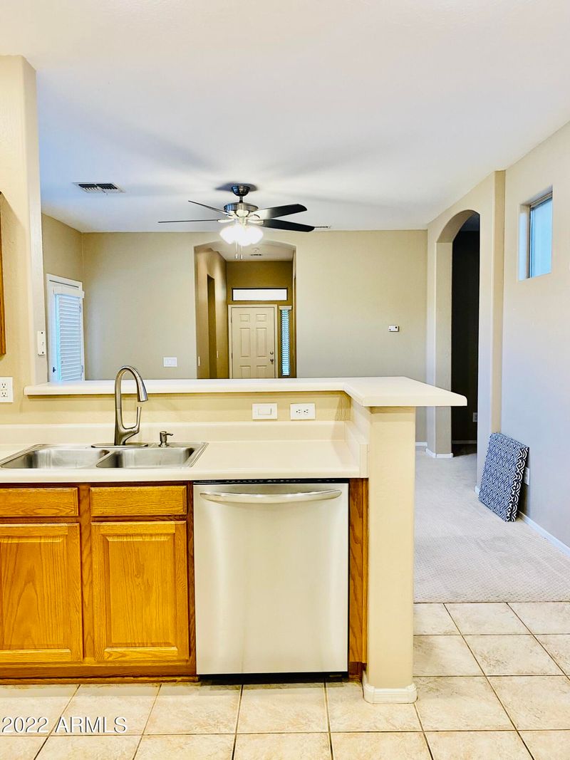 7636 E Boston St, Mesa, AZ 85207
