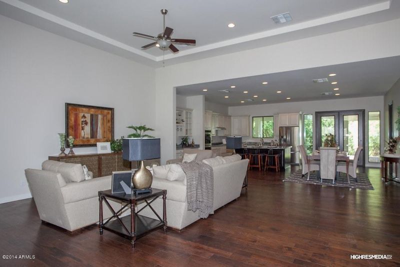 7636 N Dreamy Draw Dr, Phoenix, AZ 85020