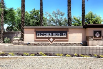 7636 Angels Ln, Peoria, AZ 85383