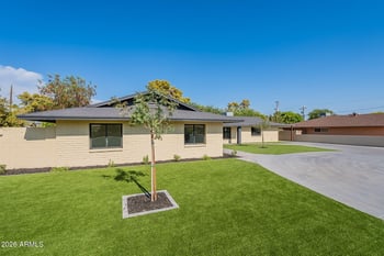 7637 N 7th Ave, Phoenix, AZ 85021