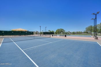 7637 Dreyfus Dr, Peoria, AZ 85381