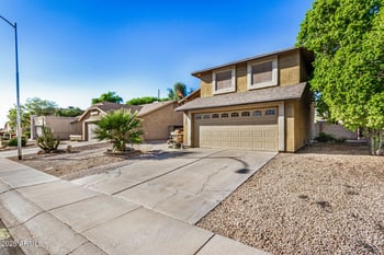 7638 Shaw Butte Dr, Peoria, AZ 85345