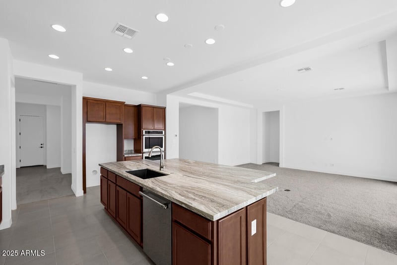 7639 Remuda Dr, Peoria, AZ 85383