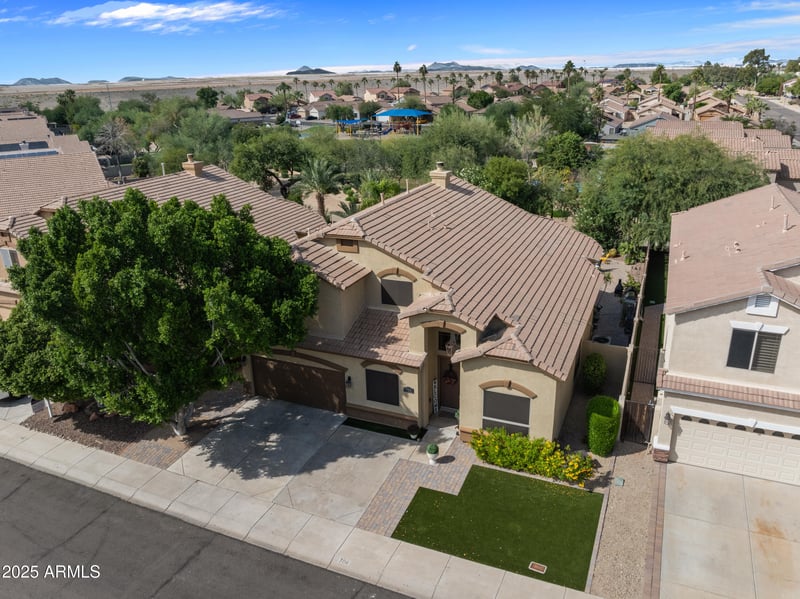 764 Irma Ln, Phoenix, AZ 85024