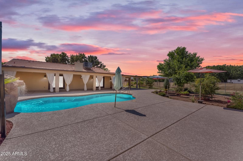 7641 175th Ave, Waddell, AZ 85355