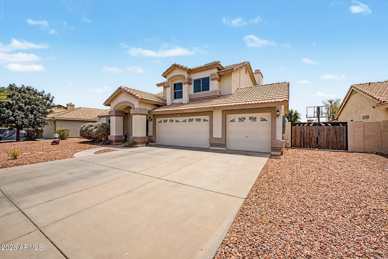 7641 Maui Ln, Peoria, AZ 85381