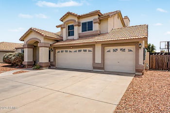 7641 Maui Ln, Peoria, AZ 85381