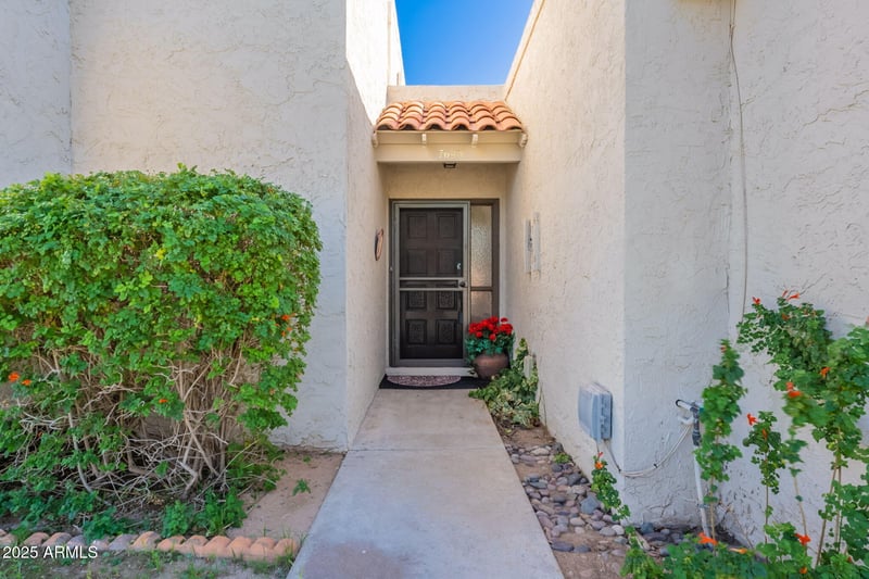 7643 Medlock Dr, Scottsdale, AZ 85250