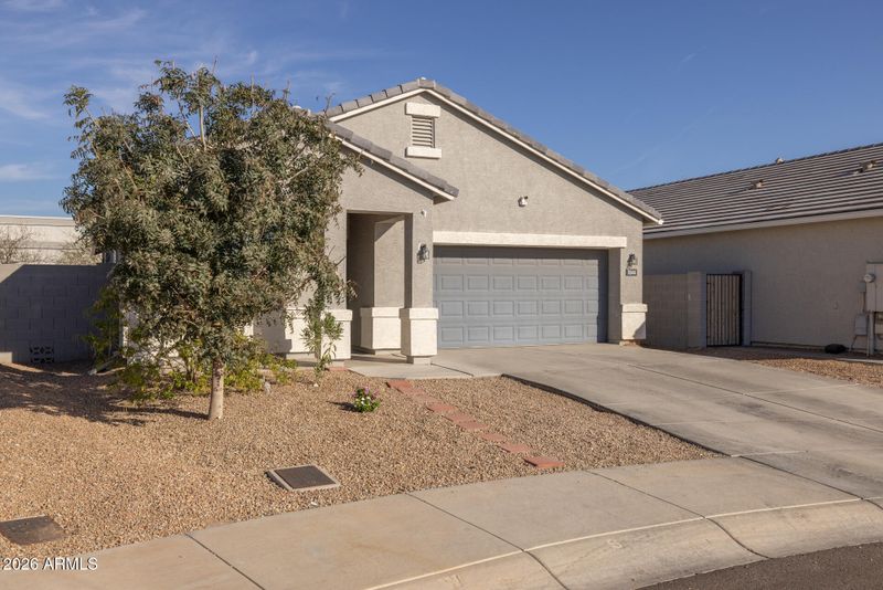 7644 W Florence Ave, Phoenix, AZ 85043