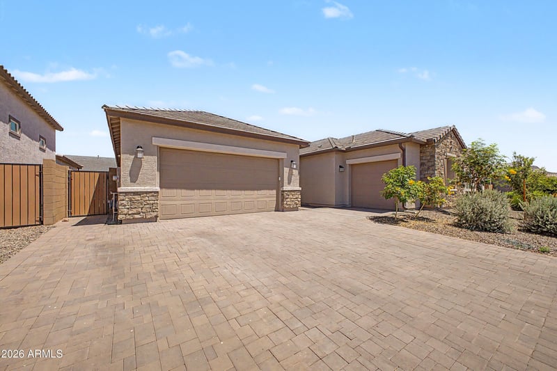 7646 W Desert Spoon Dr, Peoria, AZ 85383