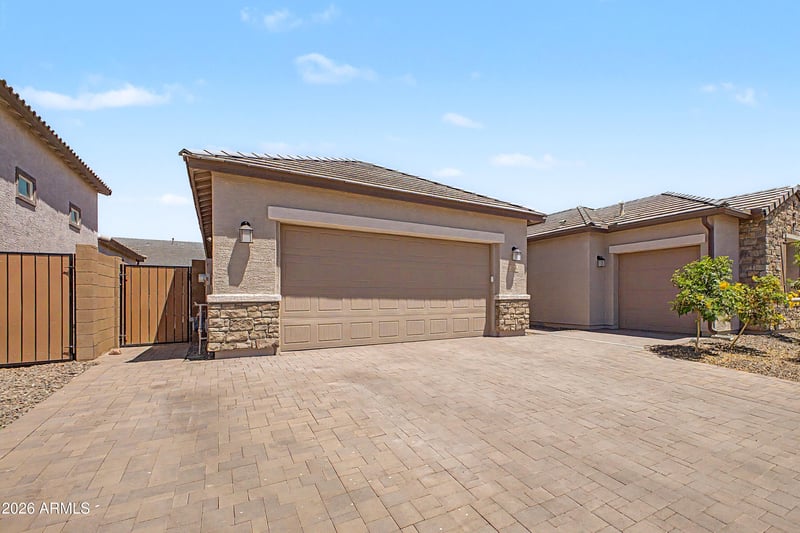 7646 W Desert Spoon Dr, Peoria, AZ 85383