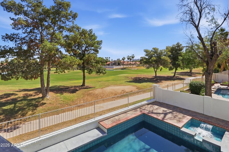 7646 W Julie Dr, Glendale, AZ 85308