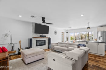 7647 Catalina Dr, Scottsdale, AZ 85251