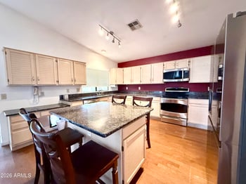 7649 Aster Dr, Peoria, AZ 85381