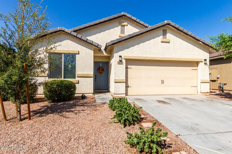 7652 W Carter Rd, Laveen, AZ 85339