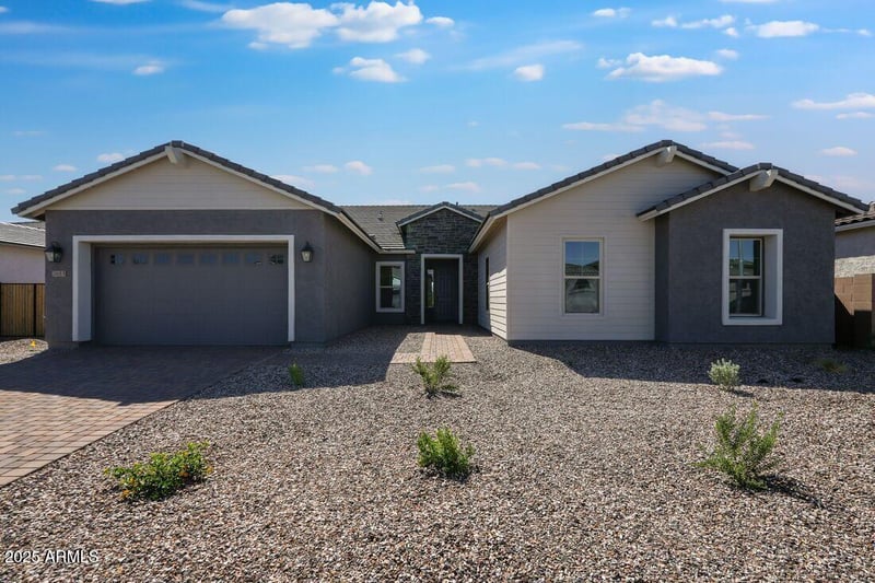 7653 Remuda Dr, Peoria, AZ 85383