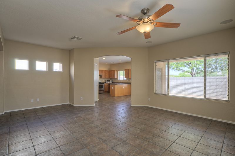 7654 E Baltimore St, Mesa, AZ 85207